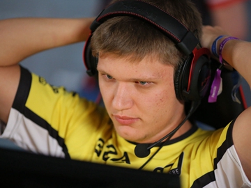 Yagao英文流：经过了春天和MSI，我们队员之间更清楚地认识了彼此